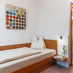 Roemerstube 3*